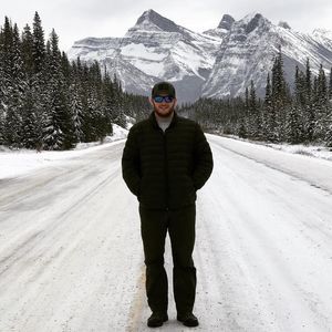 Meet your Posher, Elijah